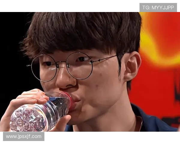 BLG与TES激战正酣 双方争锋决胜未来赛季的荣耀之路